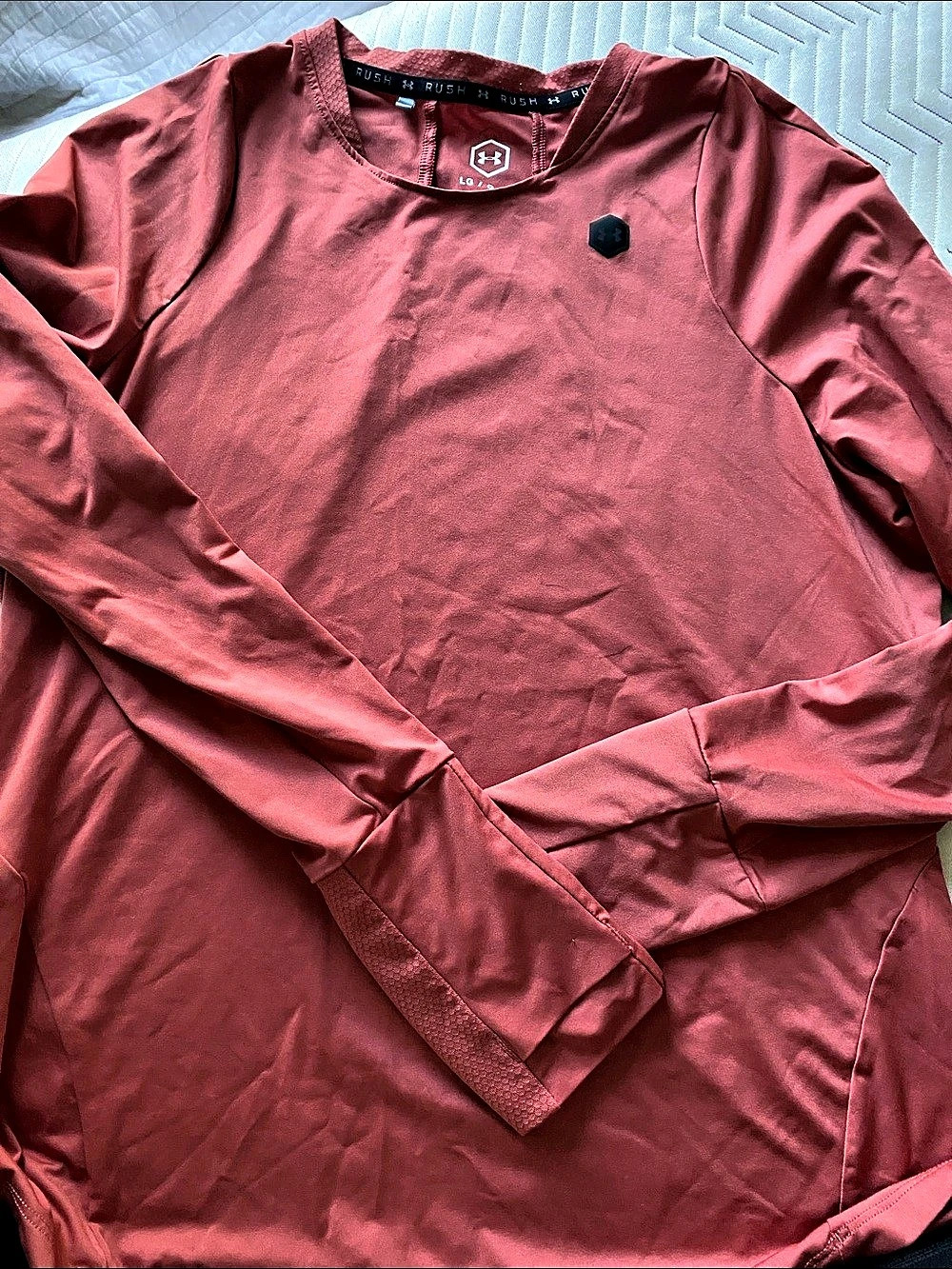 Under Armour Rush Long Sleeve Red Large Like New